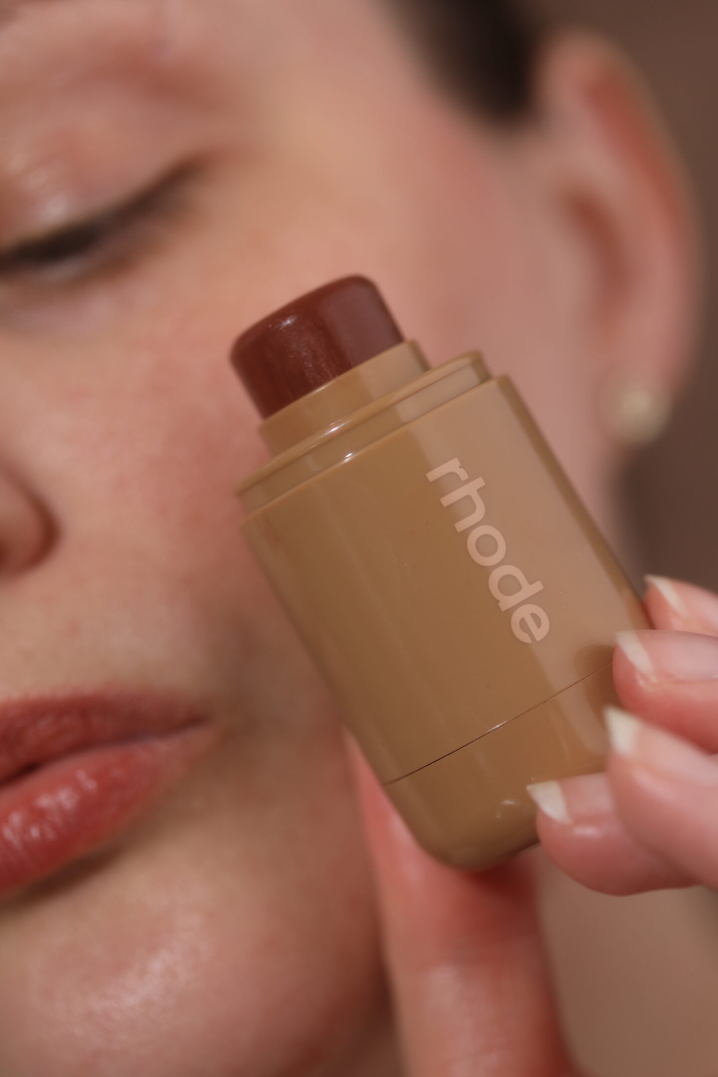 It's a Rhode Summer: Pocket Blush in Toasted Teddy Review -